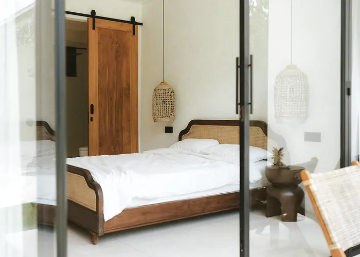 Tyde Bali Boutique *